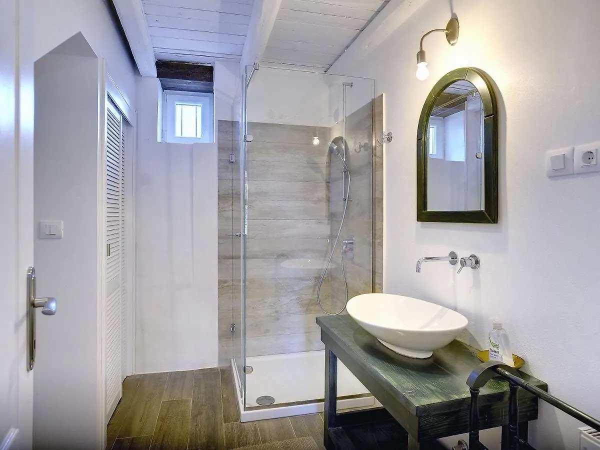 Spacious Holiday Home In Svetvincenat With Pool